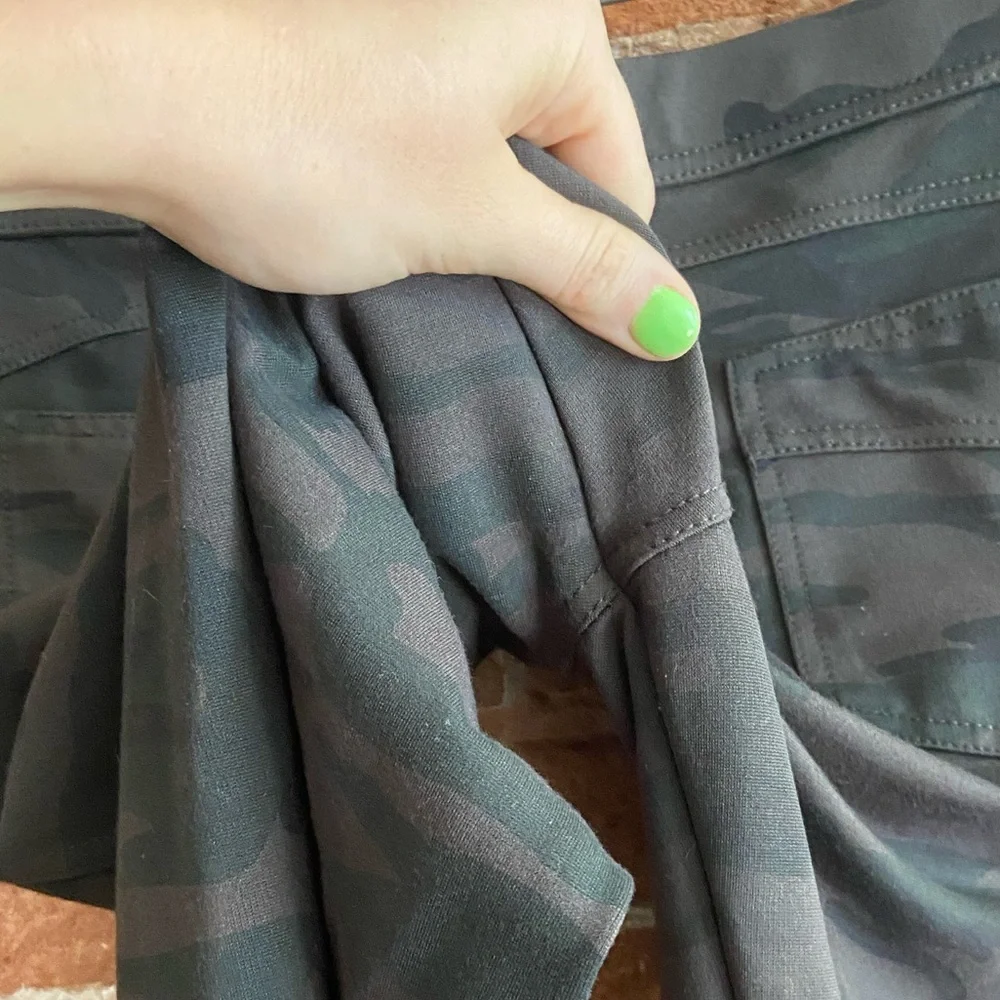 Sanctuary x Anthropologie camo jegging, L - Picture 5 of 5